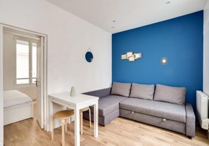 Apartment 3 people close Eiffel Tower by Weekome