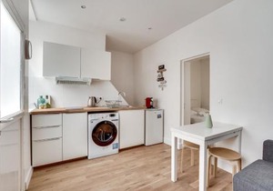 Apartment 3 people close Eiffel Tower by Weekome