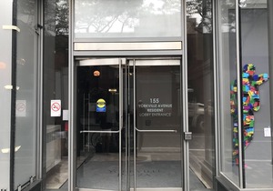 Apartment fully furnished in the hart of Toronto Yorkville close to University.