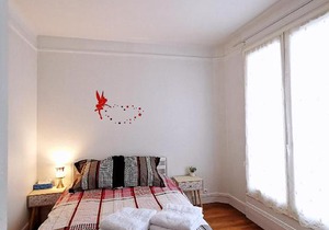 Apartment T4 near buttes-chaumont