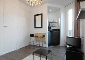 Appart'Tourisme 2 Paris Porte de Versailles /Charming, comfortable apartment