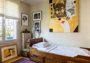 Arty by Luxembourg Gardens, by Veeve