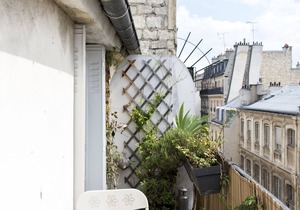 Batignolles Balcony, by Veeve