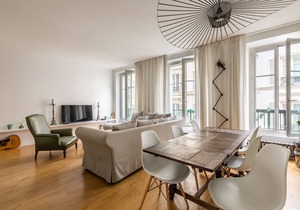 Batignolles Village Serenity, by Veeve