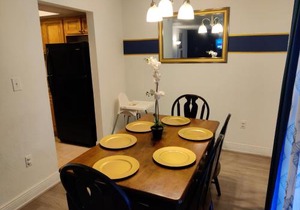 Beautiful 2-Bedroom Condo Near Universal and other Orlando Attractions, King Bed & Wi-Fi