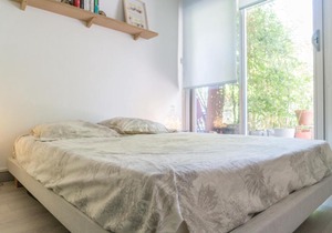 Beautiful apartment with TERRACE in BELLEVILLE