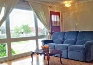 Beautiful Detached Clean and Spacious 6 Bedroom House - Toronto