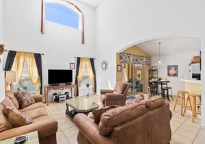 Beautiful Private 5 BR Home home