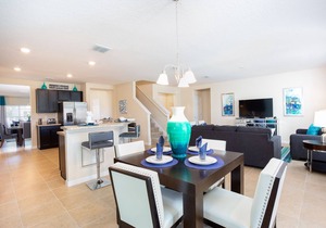 Brand New home 5 bedroom sleep 10
