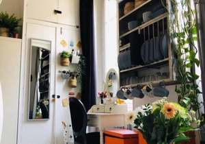 Charming and bright apt in Menilmontant