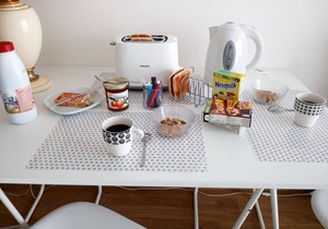 CHARMING PARISIAN STUDIO NEAR GAMBETTA