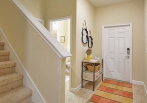 Charming Townhome w/Serene VIEWS OVERLOOKING LAKE! Great Location, Free Wifi, Contact Free Check-in, Resort W/Lazy River!!