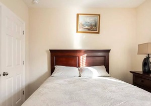 Cheerful 4-Bedroom Home, close to Disney