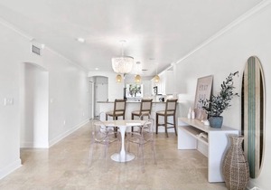 Chic Vero Beach Condo