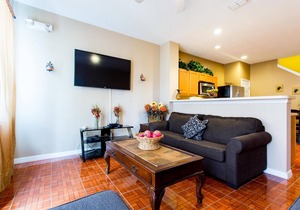 Close to Disney 3 bedroom 3 bath- Unit 9 Crestwynd