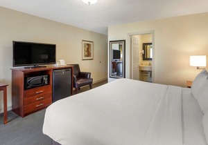 Comfort Inn & Suites Thousand Islands Harbour District