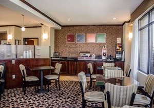 Comfort Suites North Mobile