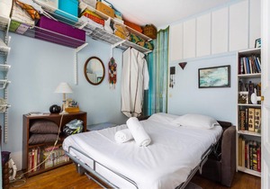 Cool flat for 3 near Buttes-Chaumont