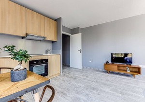 Cosy, fully-equipped studio near Paris and CDG