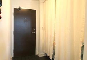 Cozy Apartment + Balcony Next to CN Tower/Rogers/MTCC (Fit 6)