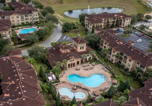 Cozy Getaway Condo near Disney 902BP