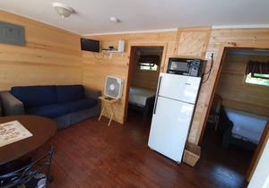 Cute Cottage, 2 min Walk to Beach, BCC #2