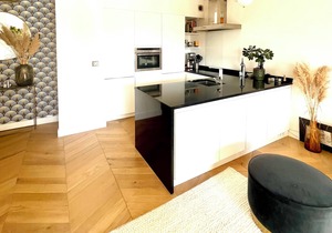 Discover Paris and stay Beautiful & Cozy Apartment in the Jourdain Village.