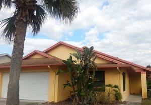 Disney World 2 Bed 2 Bath Home with Private Screened Pool Minutes from all Parks