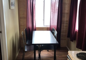 Dock Life Beach 1 - Cottage 12, Riverview, 1 Bedroom, 3 min walk to Beach 1