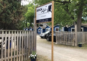 Dock Life Cottage 5 - Riverside, 1 Bedroom, Wasaga