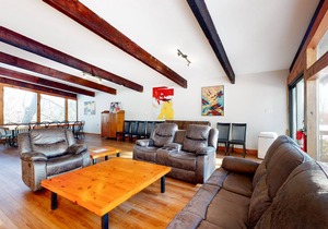 Dog-friendly chalet w/ a furnished deck, private dry sauna, & Ping-Pong table