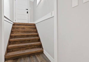 Downtown Collingwood Contemporary Studio Apartment (97039)