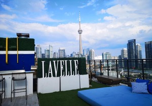 Downtown Toronto Luxury King Street Penthouse in Entertainment District