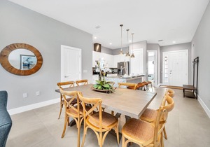 Dream Vacation Home 5 Minutes from Disney Parks