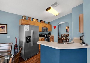 EV 2710 - 5 Bed 3 Bath Villa with Screened Pool with Spa, Games, Kids Bedroom