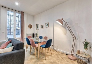 Family Apartment near Arc de Triomphe - 8P