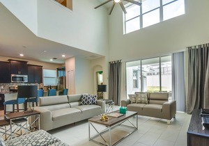 Family Friendly 5 Bed Spa Pool Home in Champions Gate