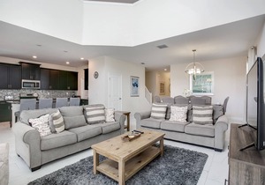 Family Friendly 5 Bed Game Spa Pool Home in Champions Gate