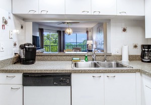 Family-Friendly Condo with Shared Pool, High-Speed Internet, and Central AC!