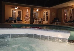 Family Vacation Home With Pool and Spa Near Disney and Universal