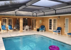 Family Vacation Home With Pool and Spa Near Disney and Universal