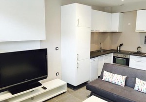 Flat on 2 floors near stade de france