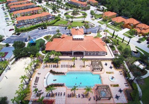 Four Bedroom w/ Screened Pool Close to Disney 4563
