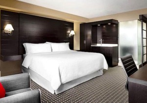 Four Points by Sheraton Mississauga Meadowvale