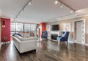 Furnished Executive Condo Lease - 3 to 6 months (flexible) - Downtown Toronto
