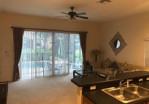 Gorgeous 5 Bed Home with Private Pool and Gamesroom in Disney Area