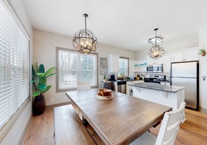 Ground floor condo, fireplace, private washer/dryer, and seasonal pool