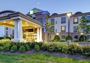 Holiday Inn Express and Suites Guelph, an Ihg Hotel