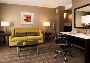 Holiday Inn Hotel & Suites Mississauga, an IHG Hotel