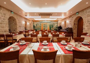 Hotel Touring Paris